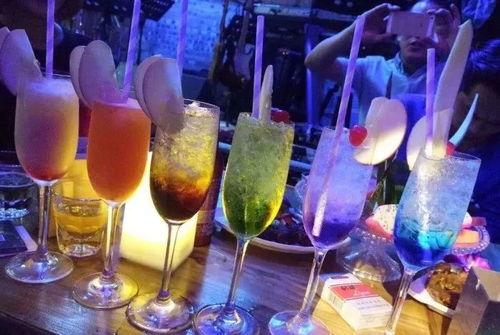 南宁m3酒吧热门吃瓜,热门吃瓜现场，揭秘娱乐圈幕后风云
