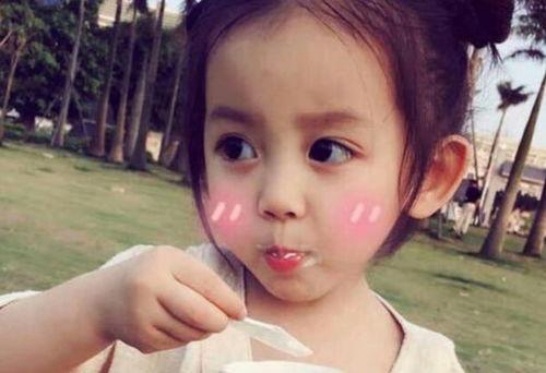 近期热门吃瓜事件小女孩,小女孩意外卷入热门吃瓜事件