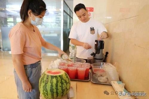 今日俄罗斯吃瓜事件,揭秘背后真相与争议