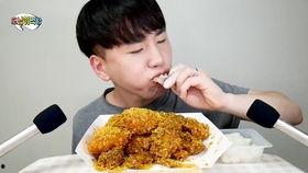 黑妹和油腻哥吃瓜,黑妹与油腻哥的瓜界风云录