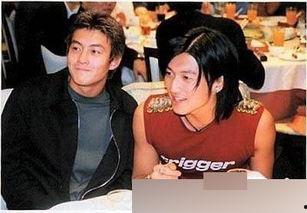 明星网红图片合影,明星网红同框合影背后的故事”