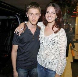 明星网红图片合影,明星网红同框合影背后的故事”