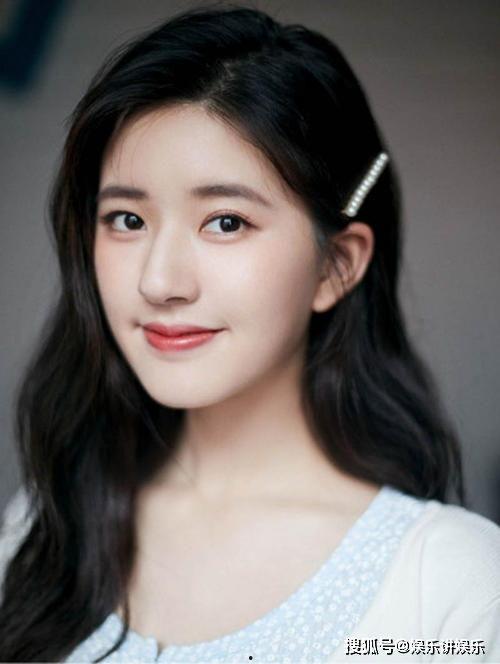 明星吃黑瓜完整版,深度解析明星吃黑瓜完整版幕后故事