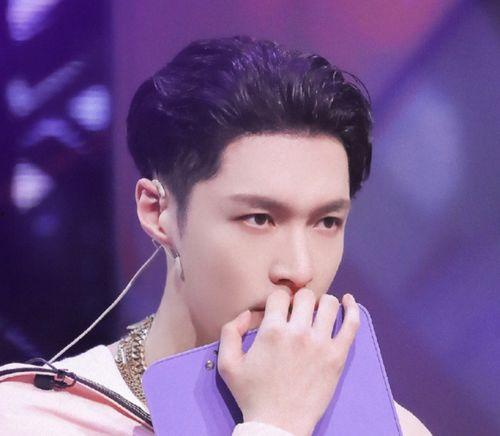 华晨宇今日吃瓜视频下载,精彩瞬间引网友热议