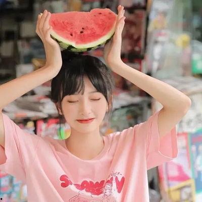 热门吃瓜头像女生动漫版,揭秘热门吃瓜头像背后的故事