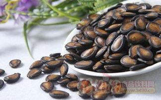 黑瓜子的瓜可以吃吗,美味与营养并存，能否直接食用揭秘