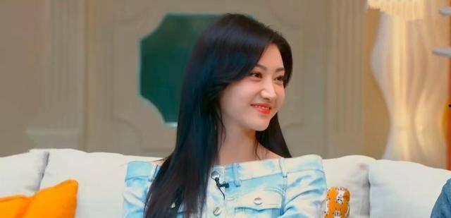 今日吃瓜视频唐艺昕