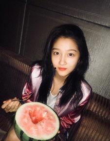 今日吃瓜总结关晓彤,娱乐圈的“吃瓜”焦点